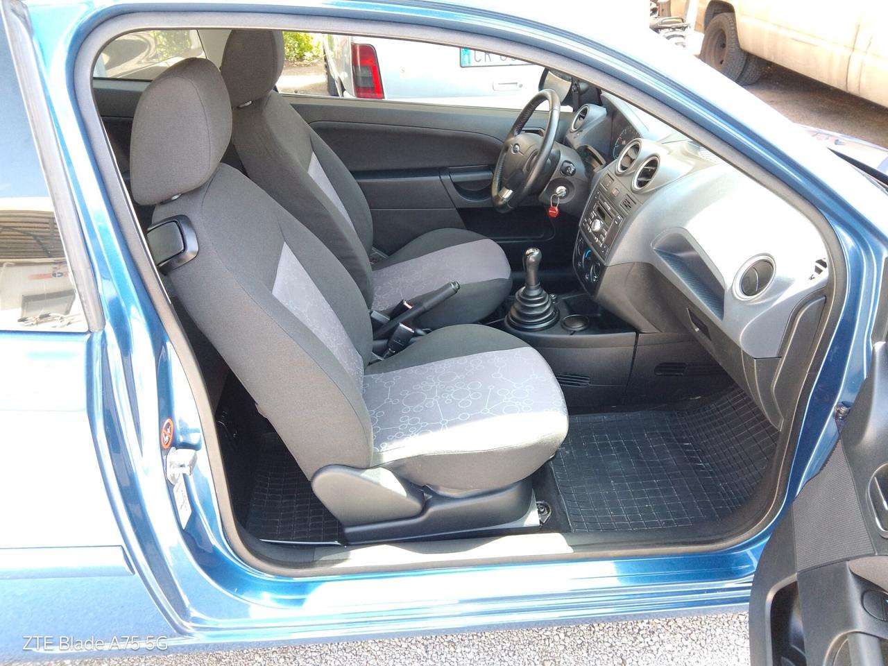 Ford Fiesta 1.2 16V 3p. Ghia SOLO 68.000 KM UNIPRO