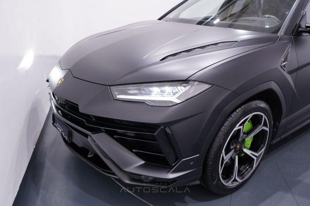 LAMBORGHINI Urus 4.0 666cv S 60°Anniversary