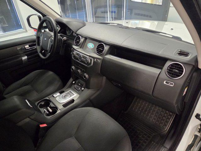 LAND ROVER Discovery 4 3.0 TDV6 211CV SE RESTYLING