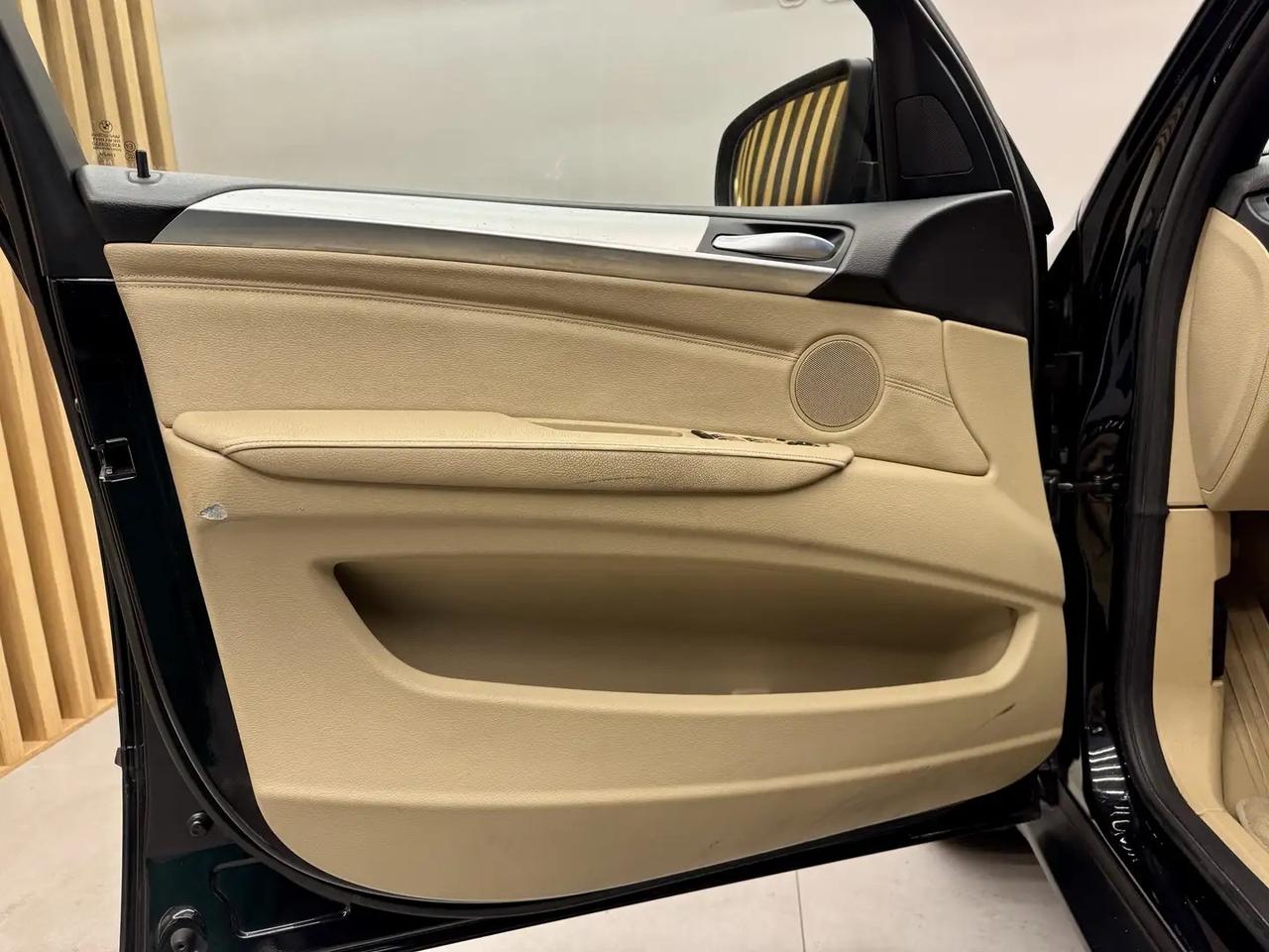 Bmw X5 3.0 D Xdrive PACKAGE MSPORT FULLOPTIONALS PERMUTE