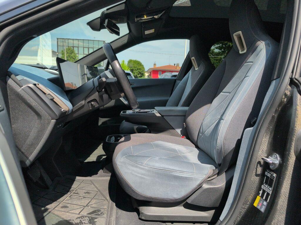 BMW iX 40 pacchetto sportivo xDrive
