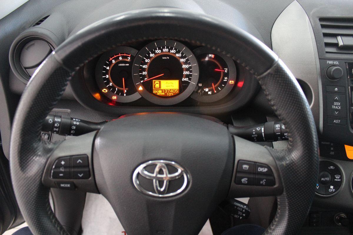 TOYOTA - RAV4 - 2.2 D-4D 150CV DPF Exclusive