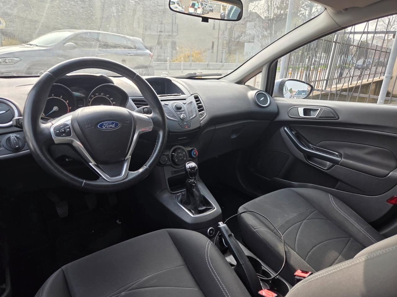 Ford Fiesta 1.4 5 porte Bz.- GPL Business