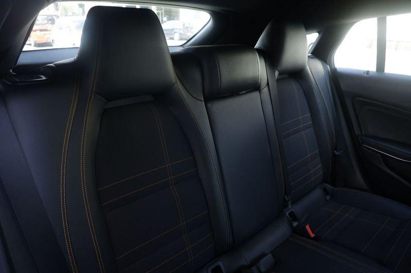 Mercedes-Benz CLA S.Brake Mercedes-Benz CLA 200 d S.W. Sport Unicoproprietario