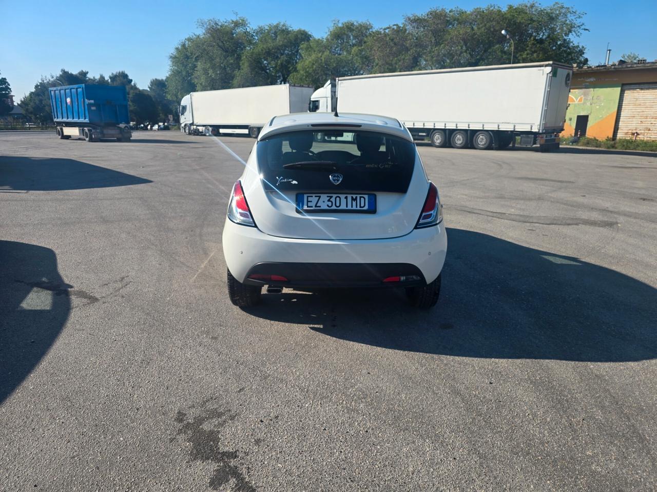 Lancia Ypsilon 1.2 69 CV 5 porte GPL Ecochic Gold