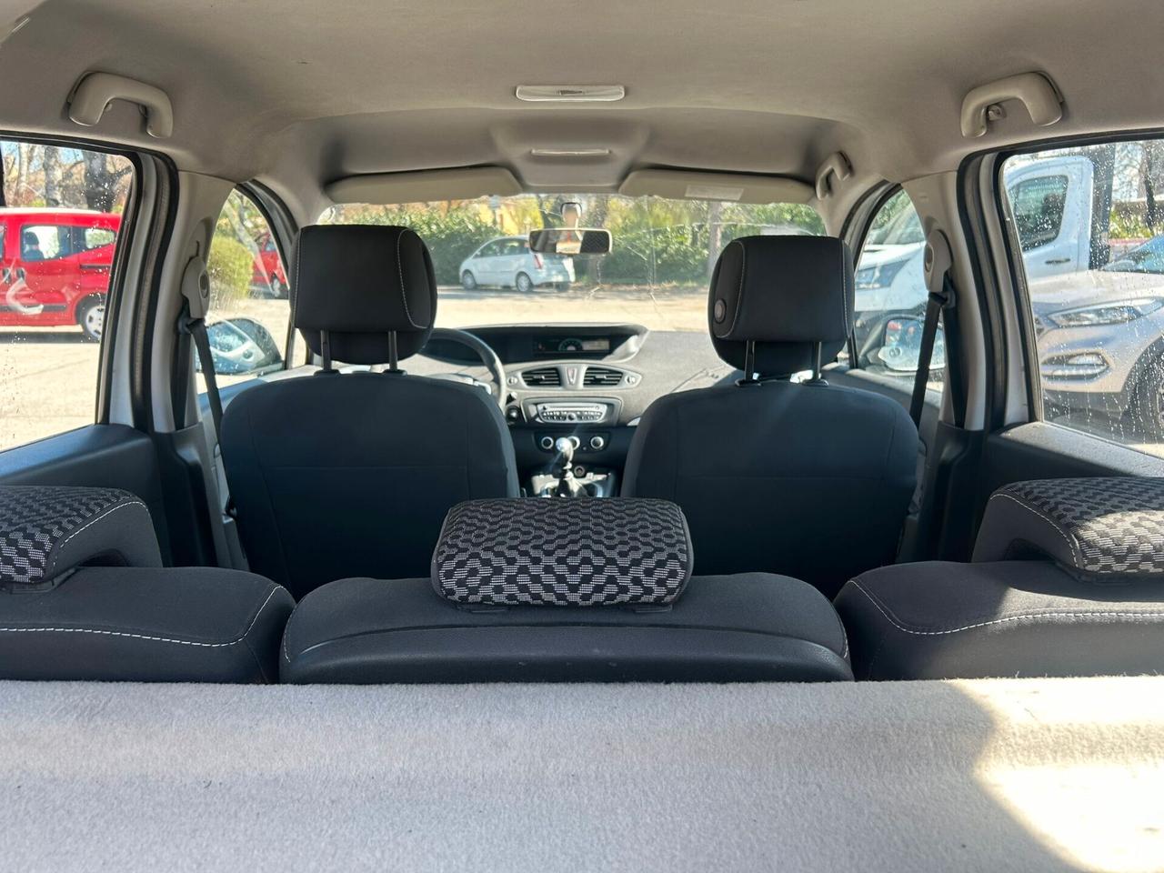 Renault Scenic X-Mod 1.6 cc benzina pari al nuovo unico proprietario full optional