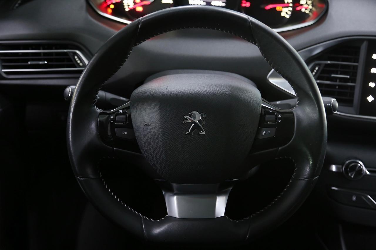 Peugeot 308 1.6 e-HDi 115cv Allure