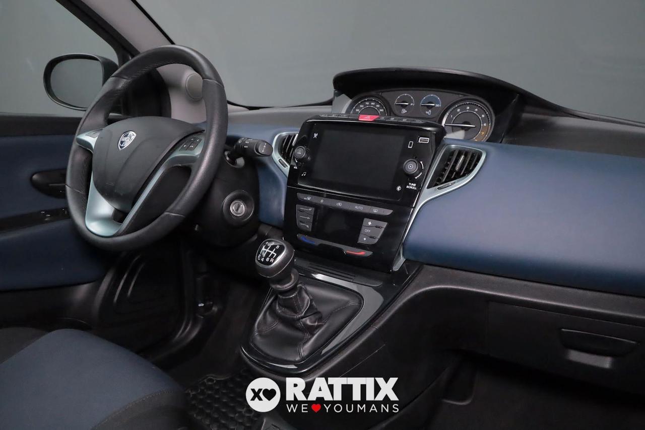Lancia Ypsilon 1.0 Firefly Hybrid 70CV Platino