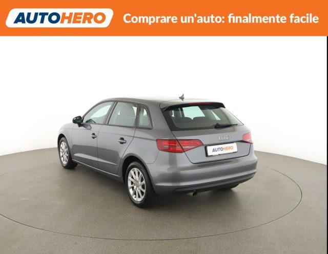 AUDI A3 SPB 1.6 TDI clean diesel Attraction