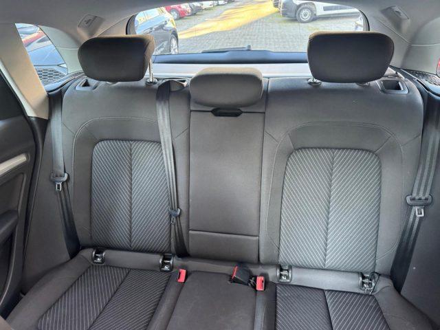 AUDI Q5 2.0 TDI QUATTRO S tronic Bus. Design