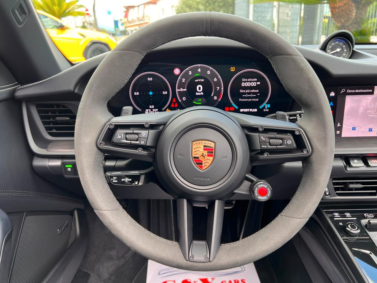 Porsche 911 Carrera 4 GTS Cabriolet