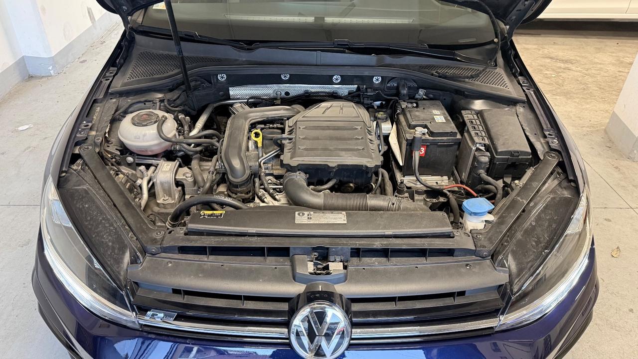 Volkswagen Golf 1.0 TSI 115 CV 5p. Sport R LINE