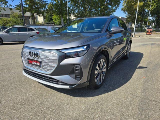 AUDI Q4 e-tron Business A. 500 KM AUTONOMIA PERMUTE