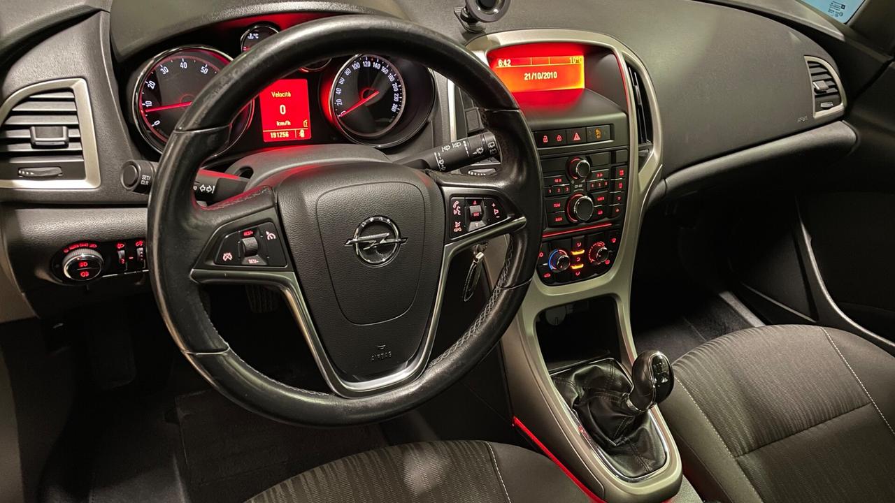 Opel Astra 1.4 100CV 5 porte Cosmo "Euro5"