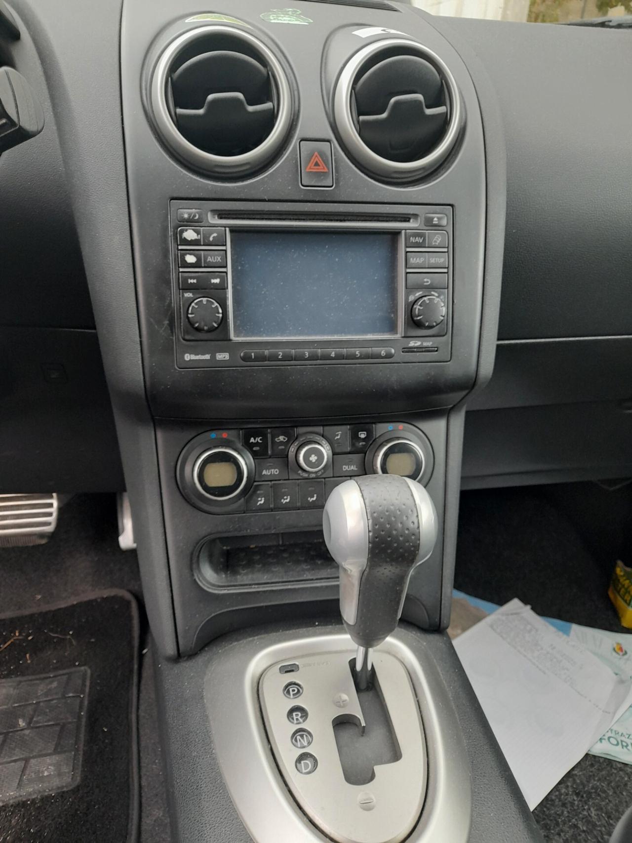 Nissan Qashqai 2.0 dCi DPF Tekna