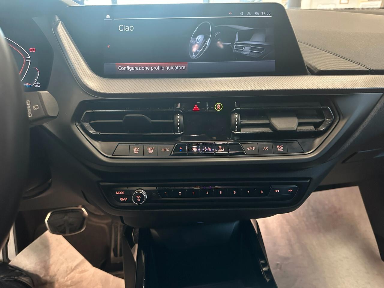 Bmw 118 118d 5p. Msport