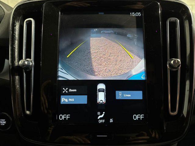 VOLVO XC40 T2 Geartronic Momentum N1