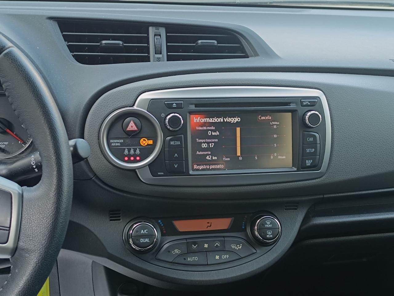 Toyota Yaris 1.3 5 porte Style RETROCAMERA BLUETOOTH