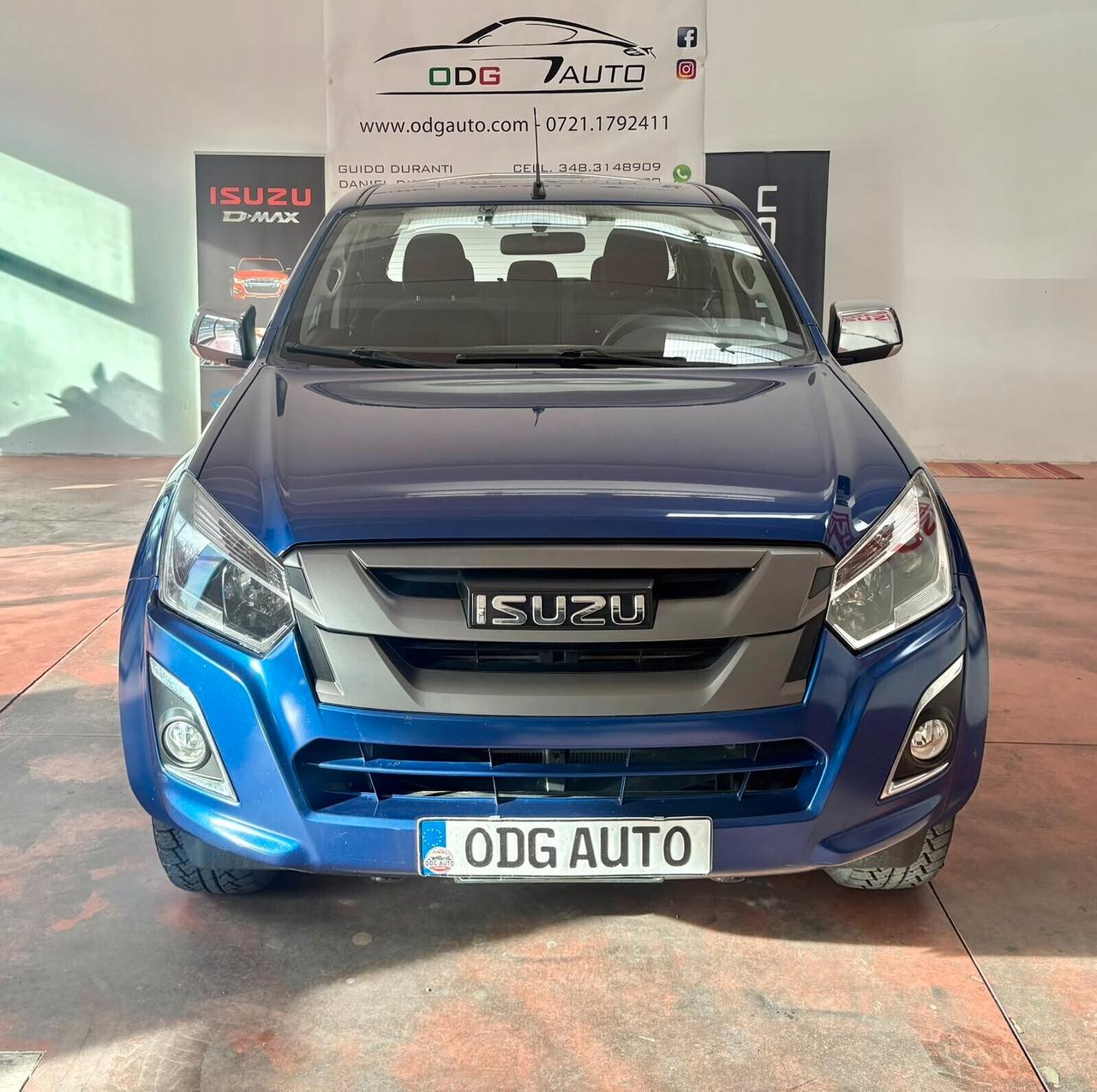 ISUXU D-MAX 4X4 DOPPIA CABINA POSTI 5 Diesel 1.9 CV 163 Km 104.199 garanzia 12 mesi