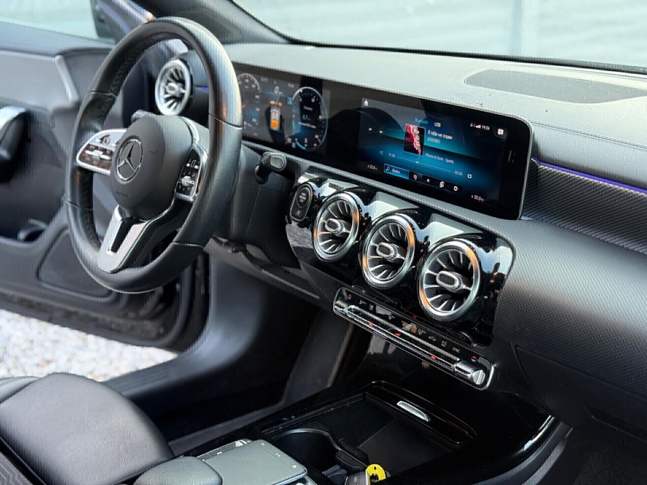 Mercedes-benz CLA 200 Shooting Brake Premium 4matic auto