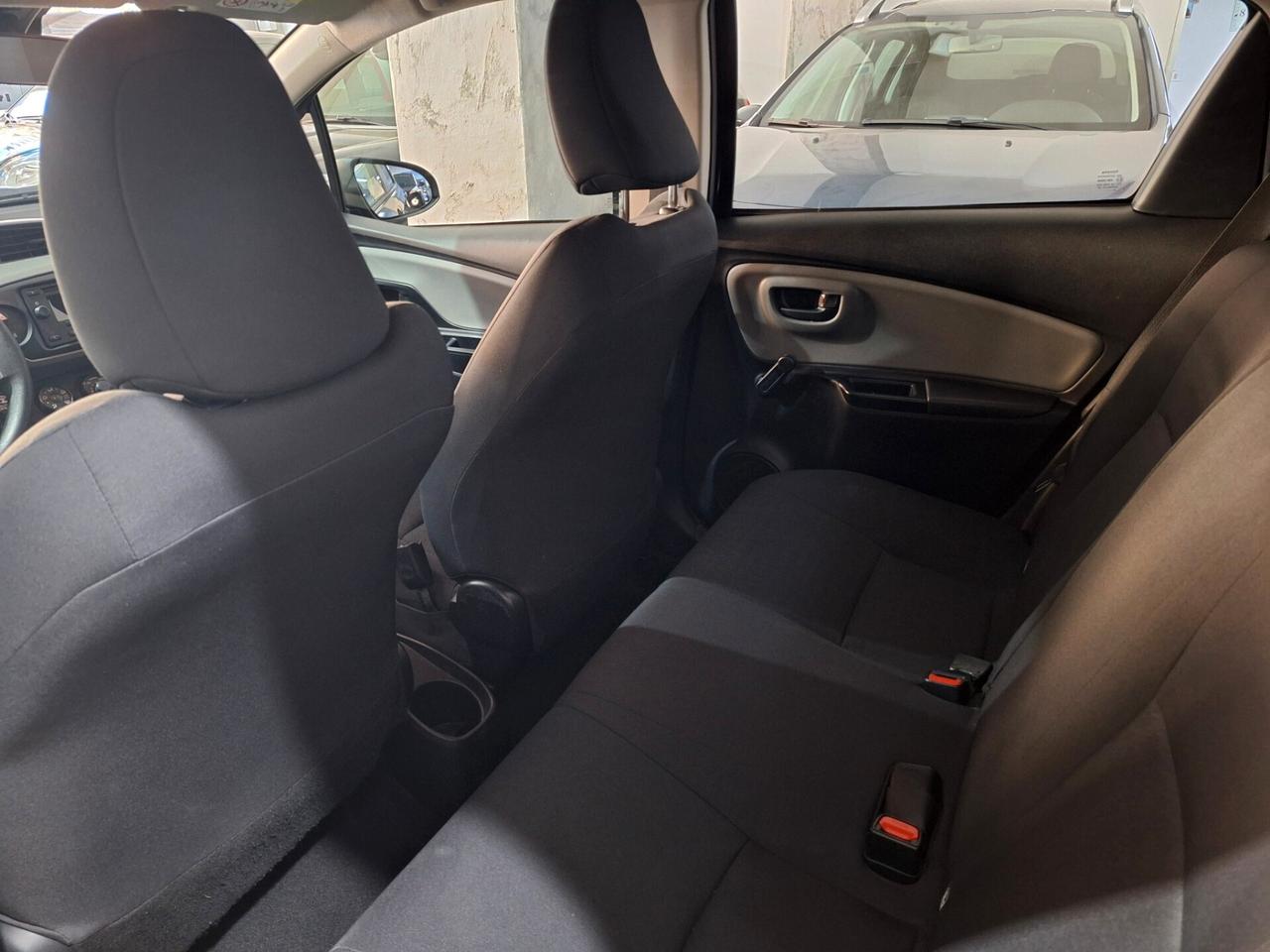 Toyota Yaris 1.0 72cv 5Porte 1 PROPRIETARIO