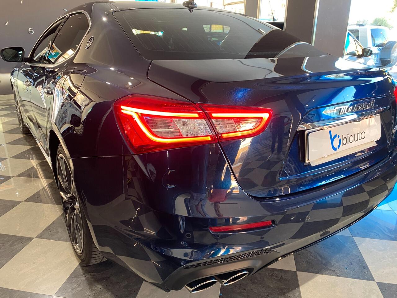 Maserati Ghibli V6 Diesel 275 CV Gran Sport tetto apribile "super prezzo"