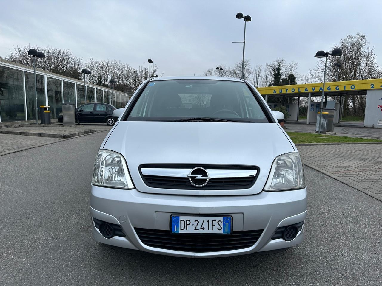 Opel Meriva 1.6 16V - NEOPATENTATI - BENZINA