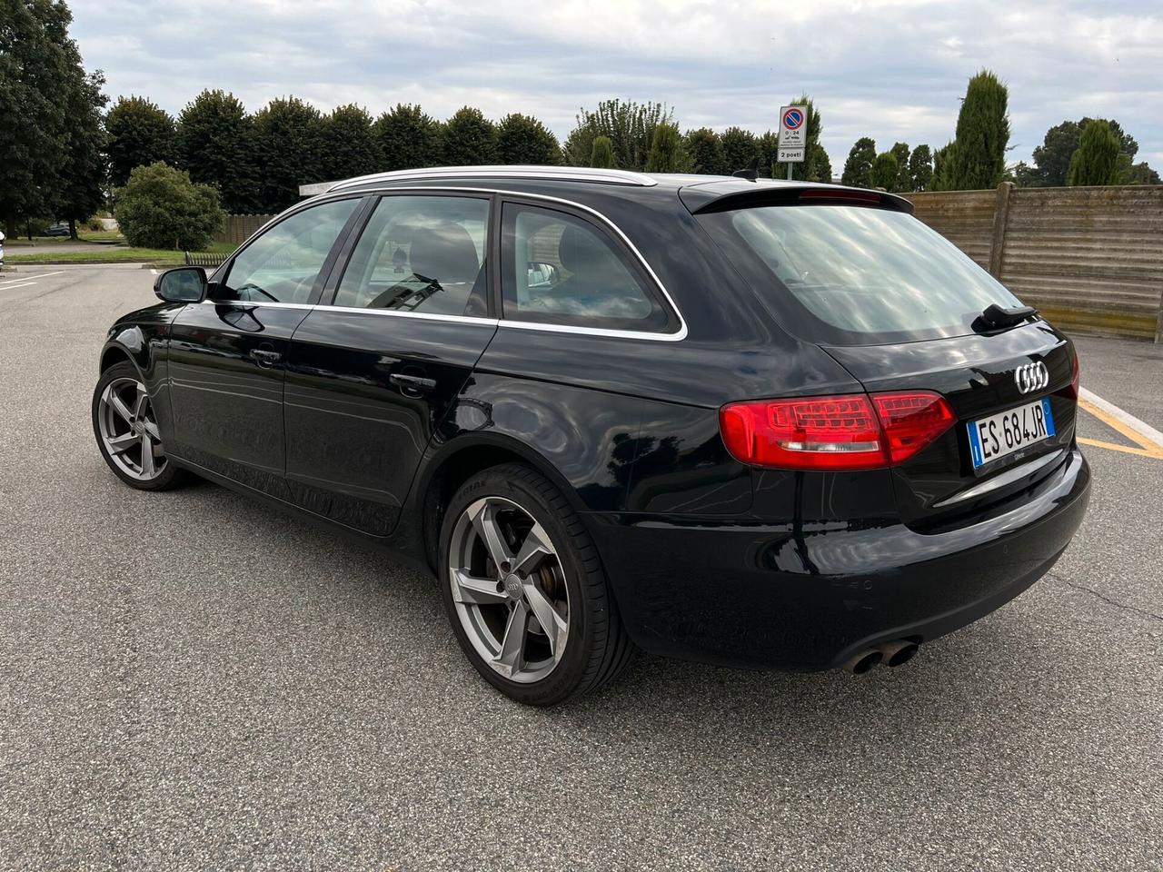 Audi A4 Avant 2.0 TDI 143CV Avant Multitronic