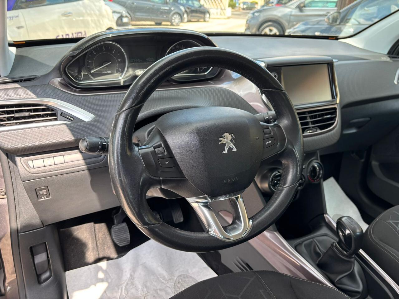 PEUGEOT 2008 1.4 HDI - 2014