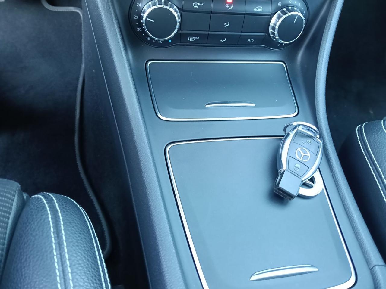 Mercedes-Benz CLA 200 S.W. Automatic Busine #10798