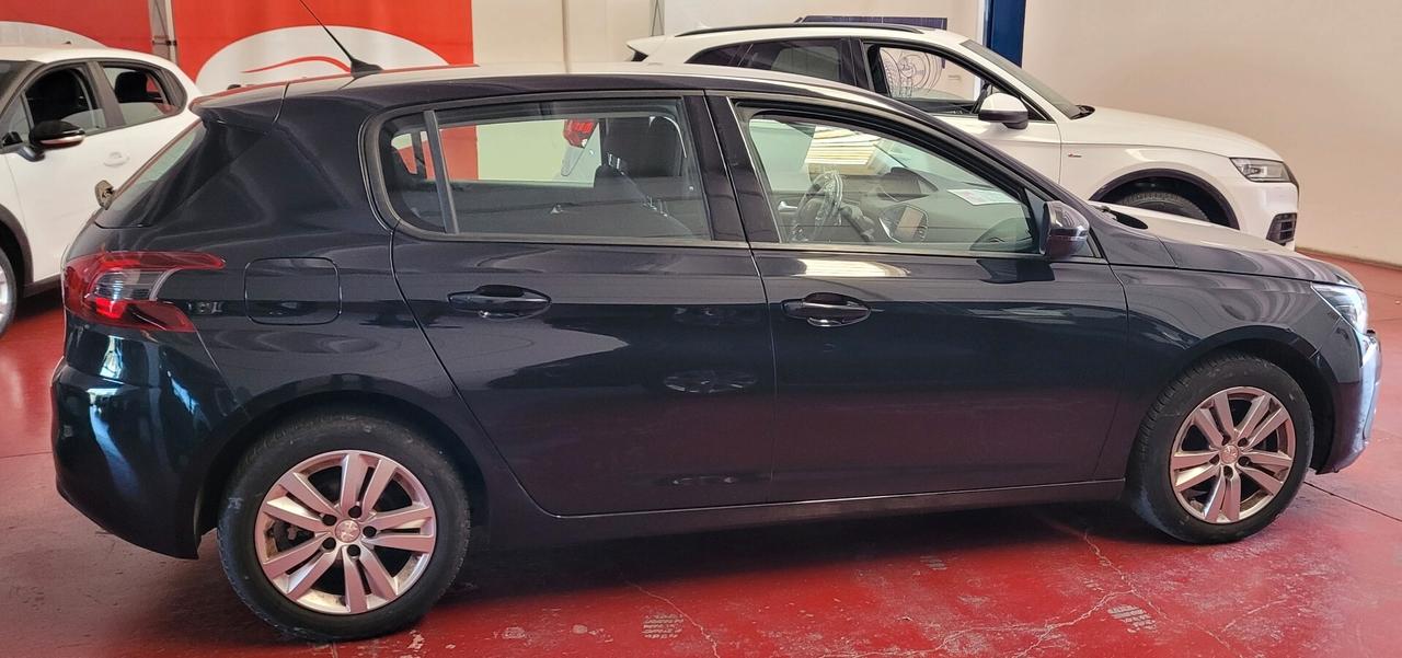 Peugeot 308 BlueHDi 130 S&S Active