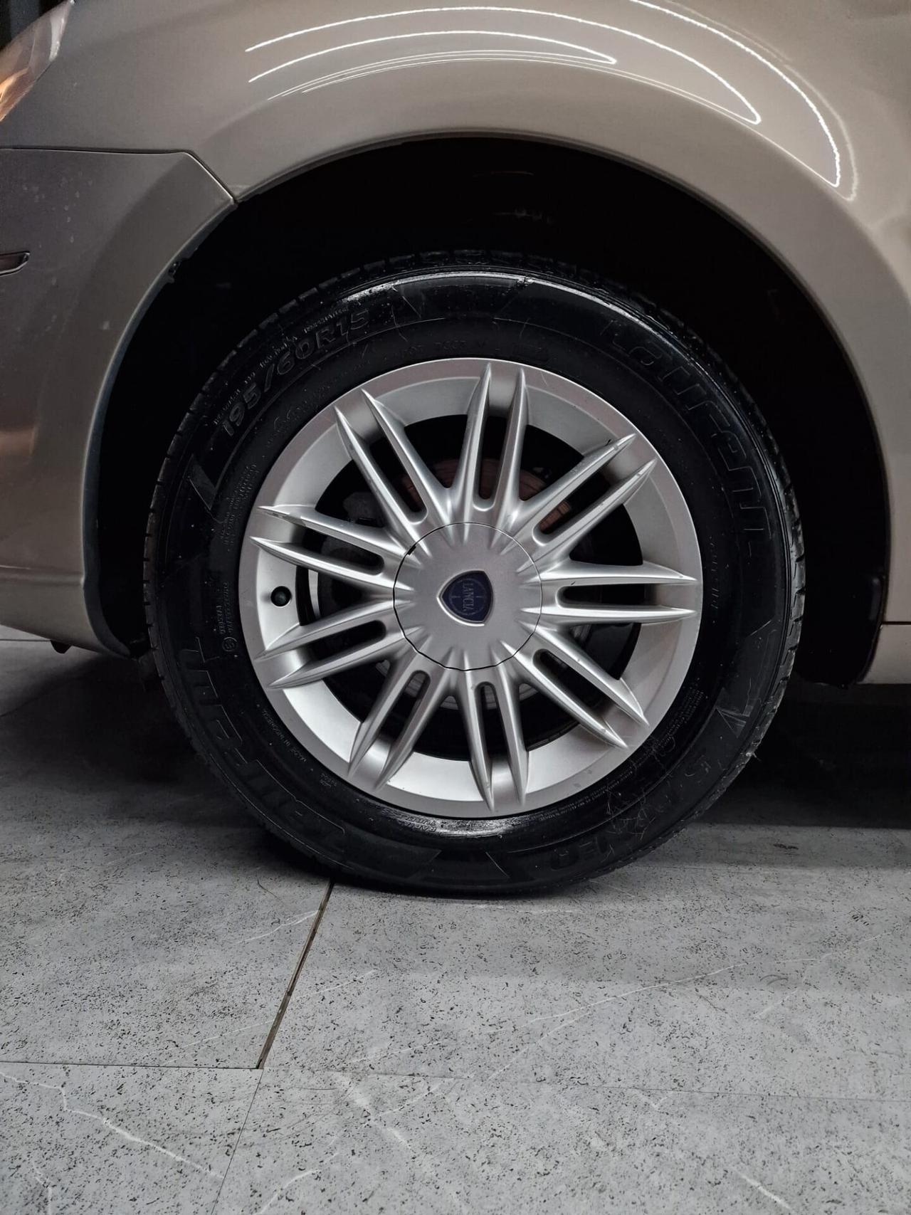 Lancia MUSA 1.4 Platino Ecochic GPL