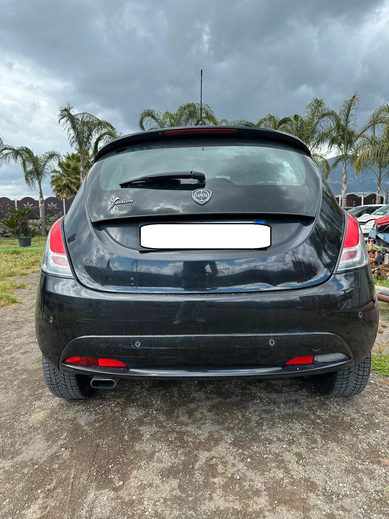 Lancia Ypsilon 1.2 69 CV BENZ/GPL SINISTRATA