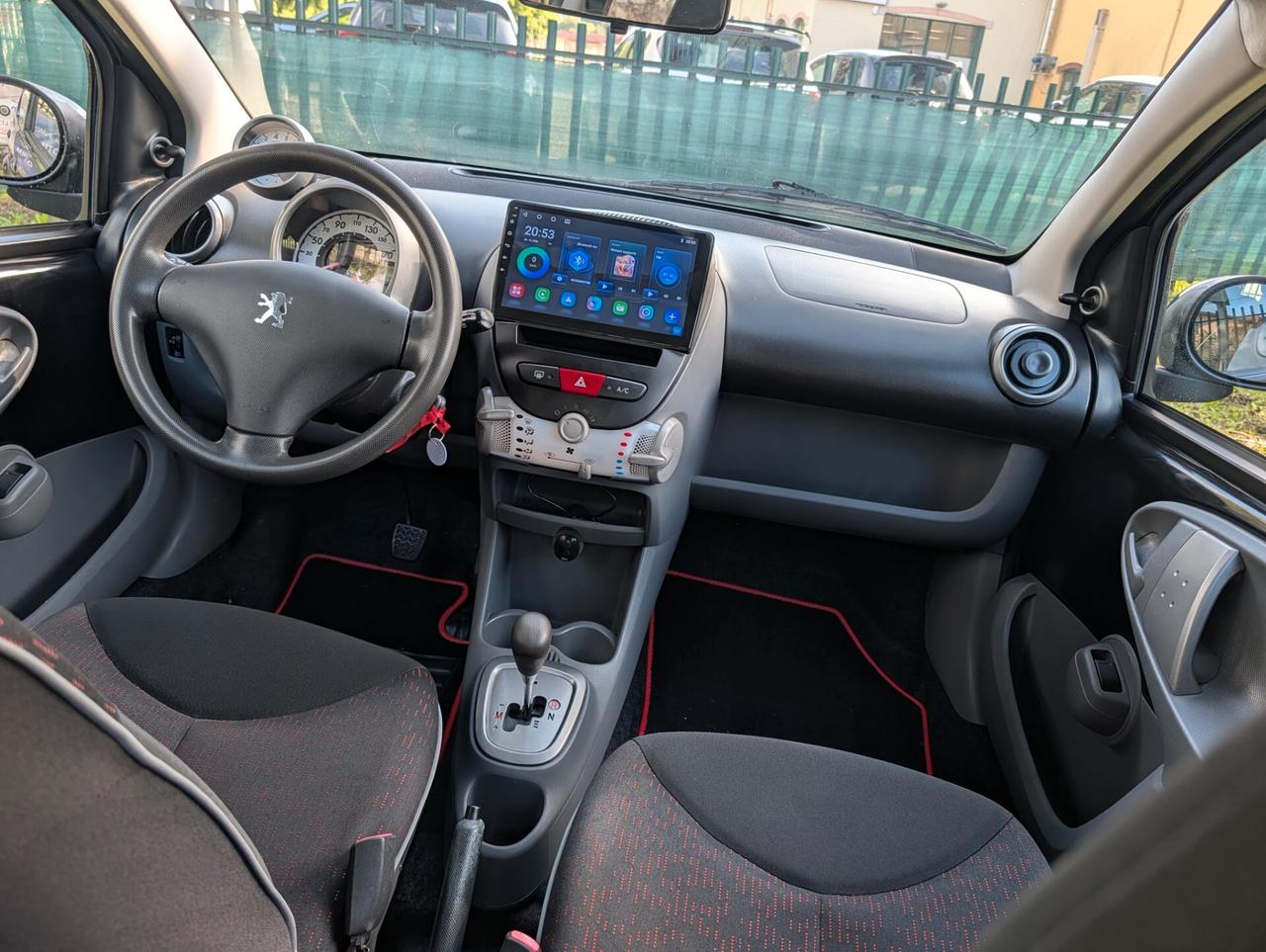 Peugeot 107 1.0 68CV 5p. Sweet Years 2Tronic