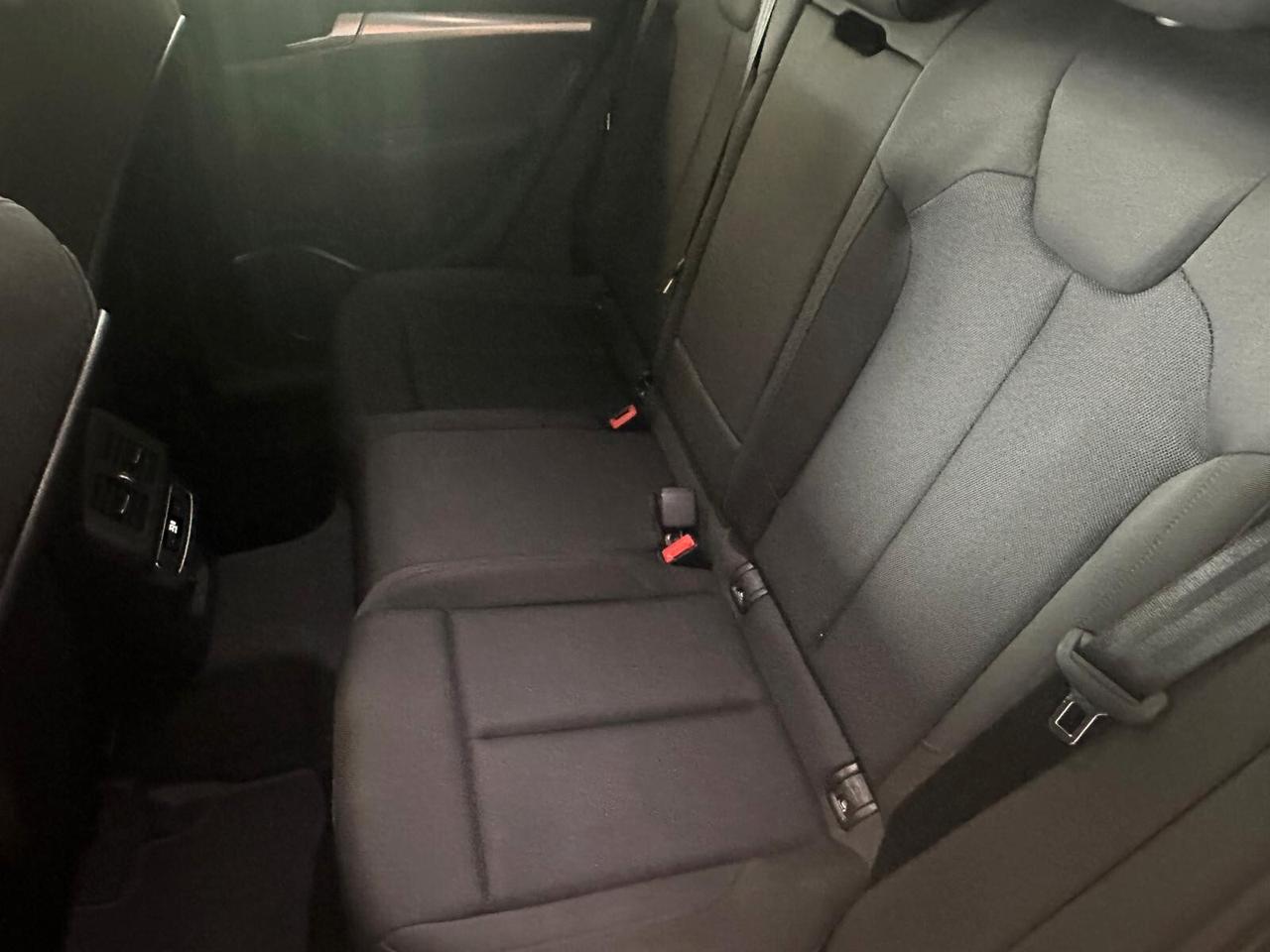 Audi Q5 40 TDI 204 CV quattro S tronic Business Sport
