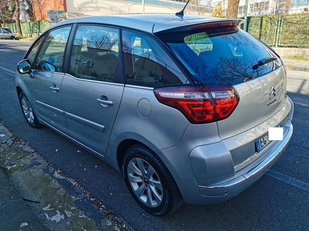 Citroen C4 Picasso 1.6 diesel 2011 cambio manuale