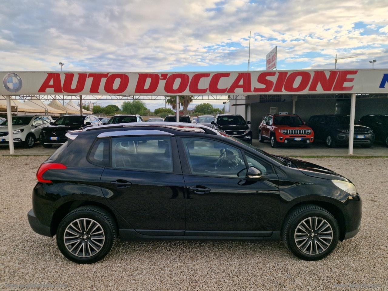 PEUGEOT 2008 1.2 VTi 82 CV Allure