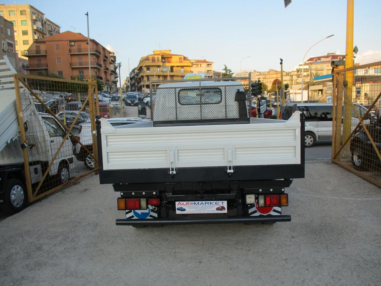 ISUZU NPR RIBALTABILE TRILATERALE MOLTO BELLO 2003