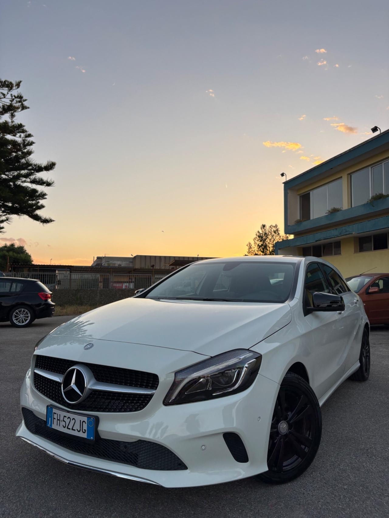 Mercedes-benz A 180 d Automatic Premium
