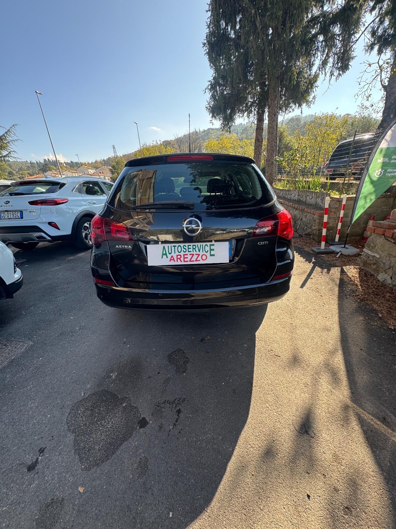 Opel Astra 1.7 CDTI 110CV Sports Tourer Cosmo