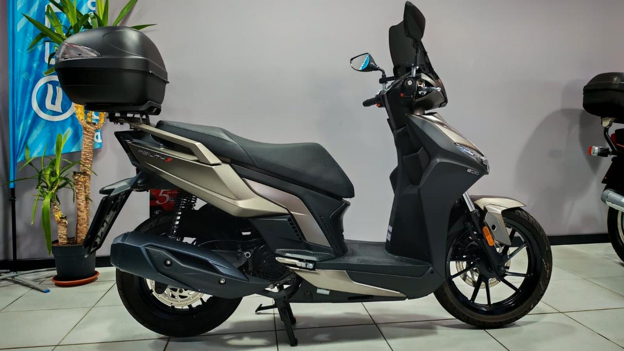 Kymco Agility 200i S