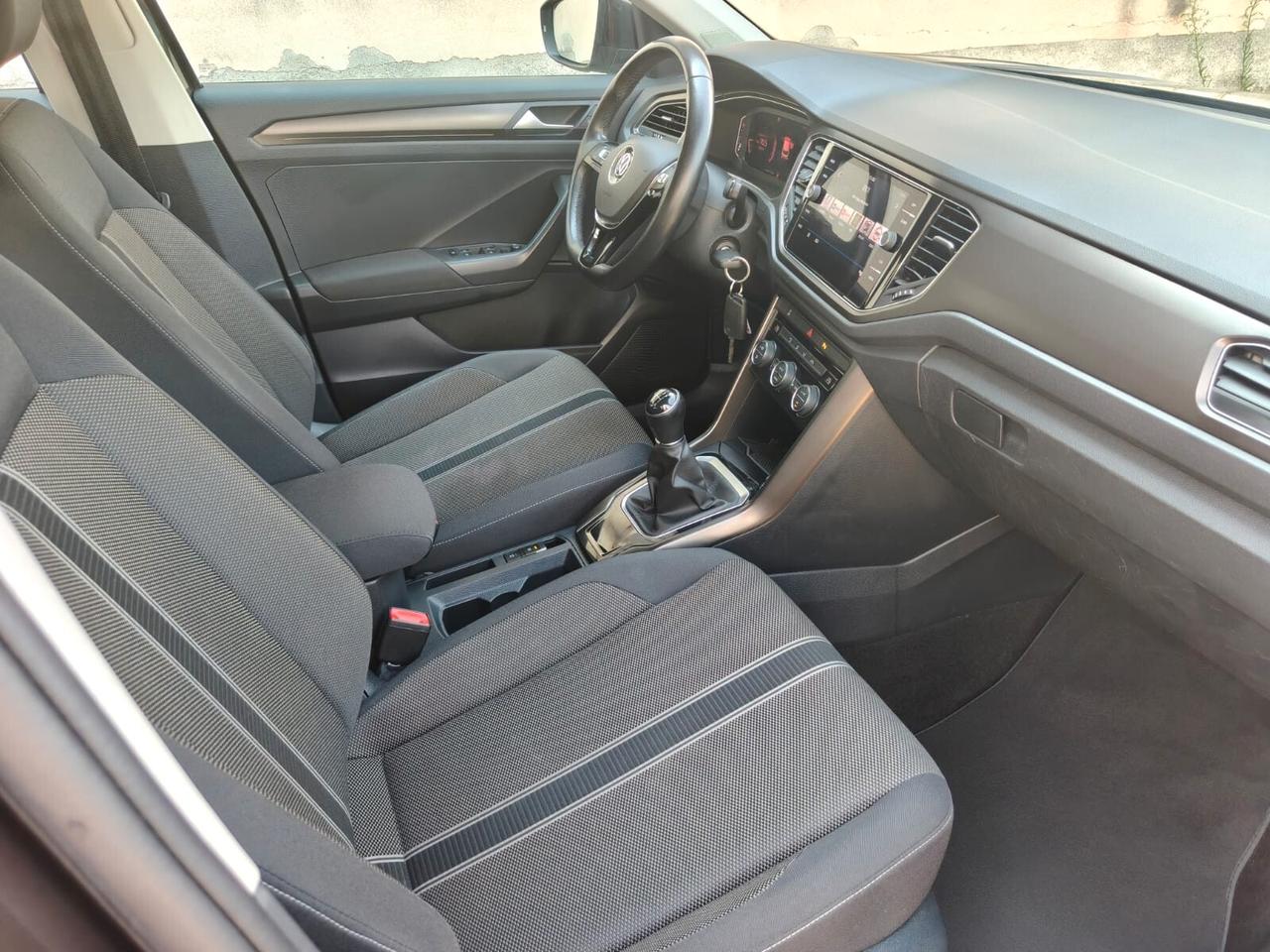 Volkswagen T-Roc 1.0 TSI - 2019