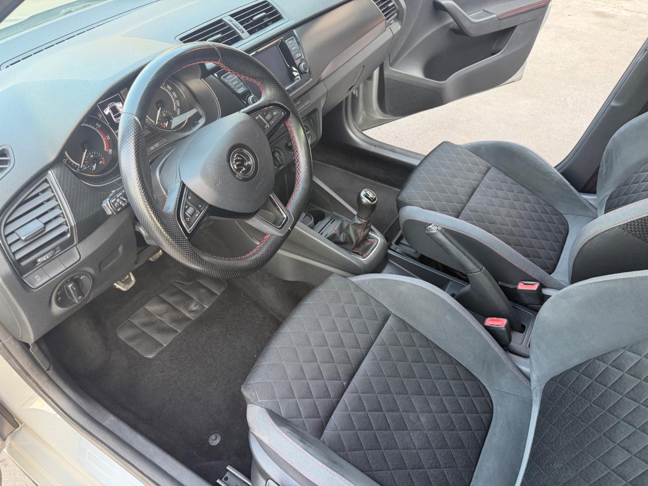 Skoda Fabia 1.0 TSI Twin Color Monte Carlo