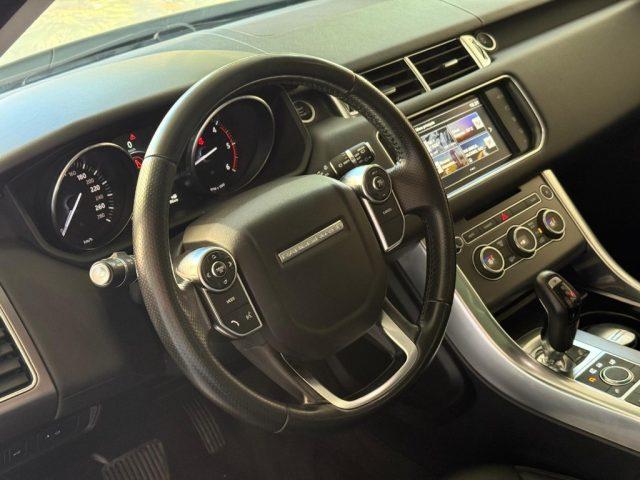 LAND ROVER Range Rover Sport 3.0 TDV6 Black & White Edition