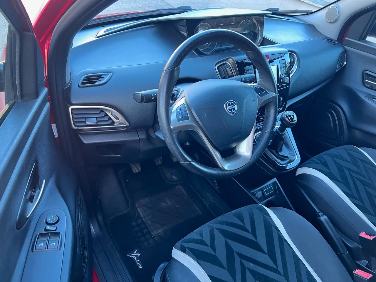 Lancia Ypsilon 1.3 mjt 95cv GOLD TELPDC/CLIMA PERFETTA!!