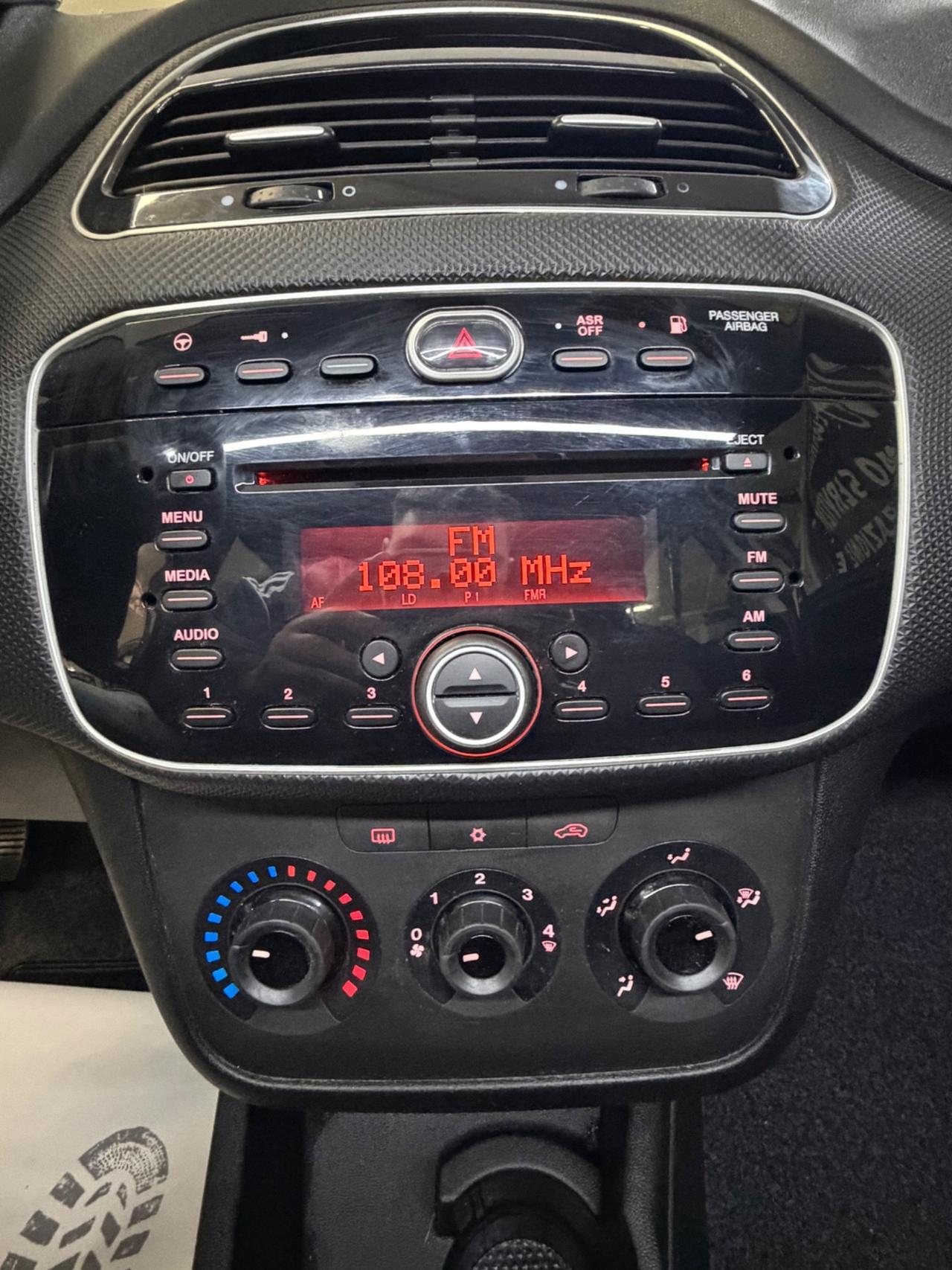 Fiat Punto 1.4 8V 5 porte Easypower Street