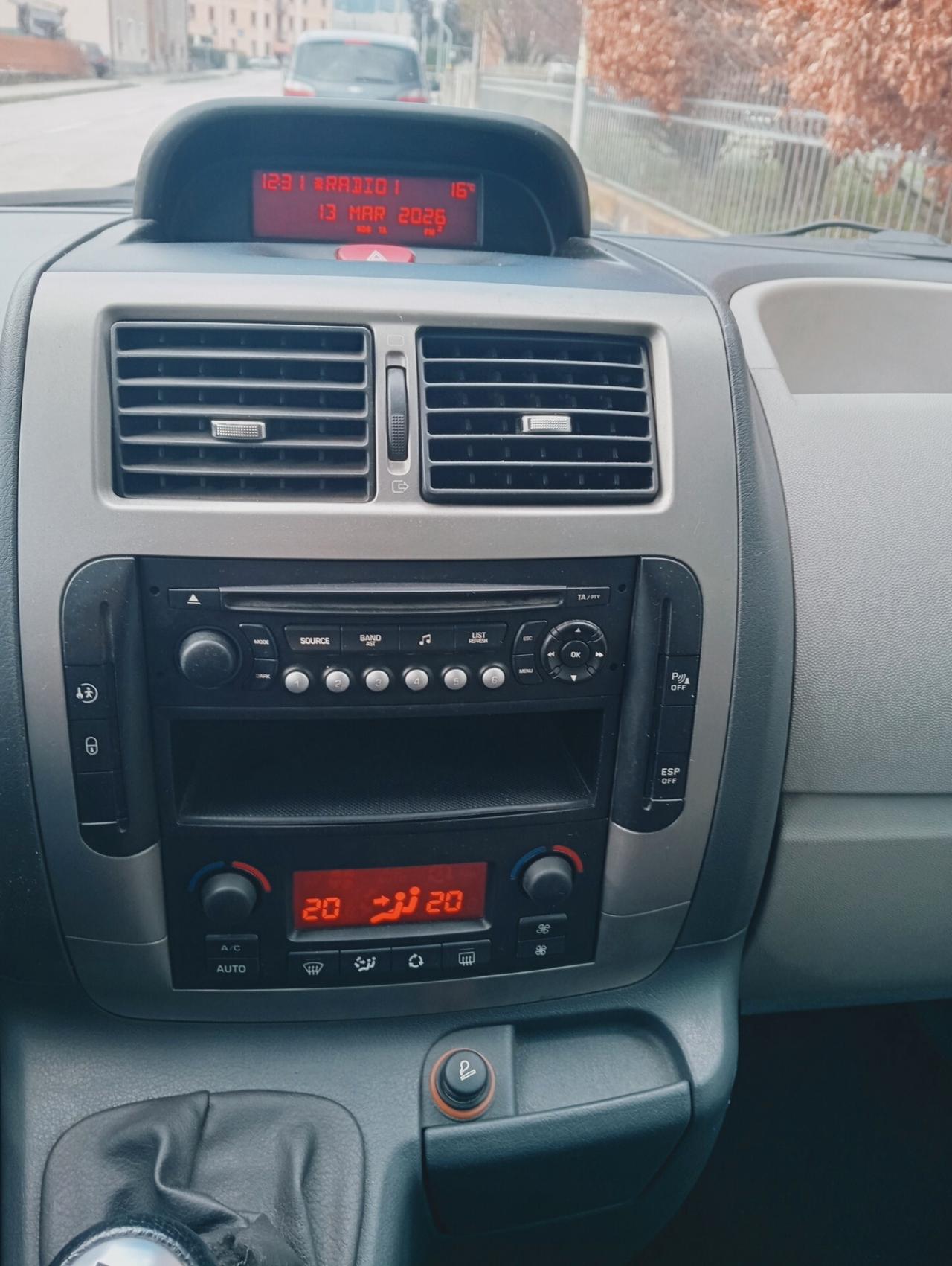 Peugeot Expert Tepee 2.0 HDi 136CV FAP PC Comfort 9P