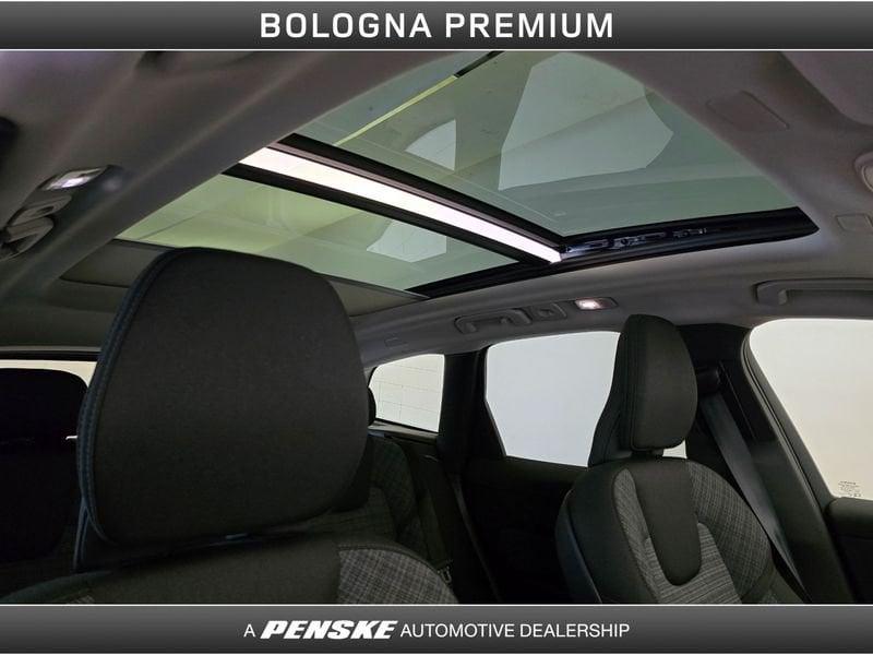 Volvo XC60 T6 Plug-in hybrid AWD automatico Core