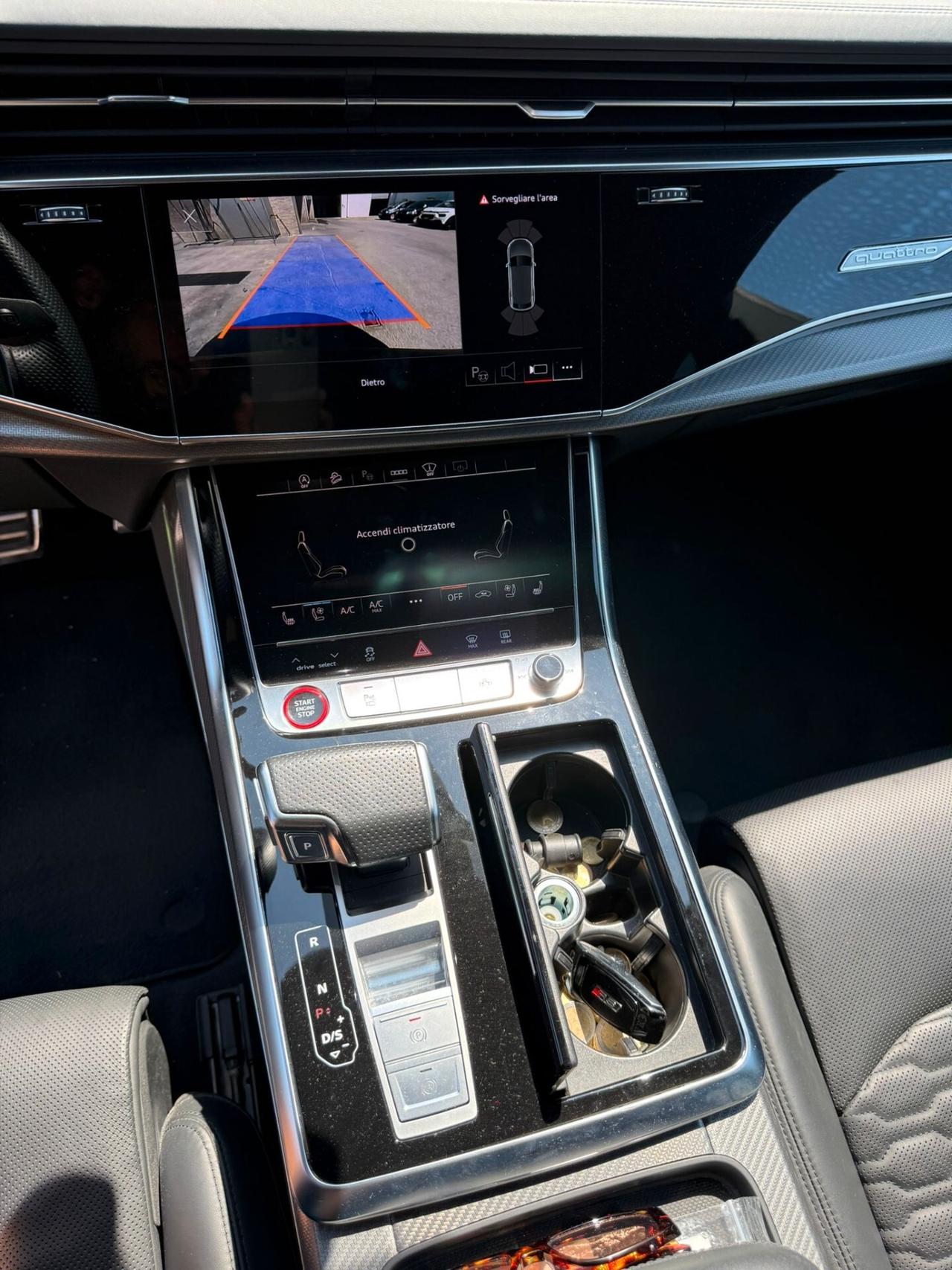 Audi Q8 RS TFSI V8 quattro tiptronic