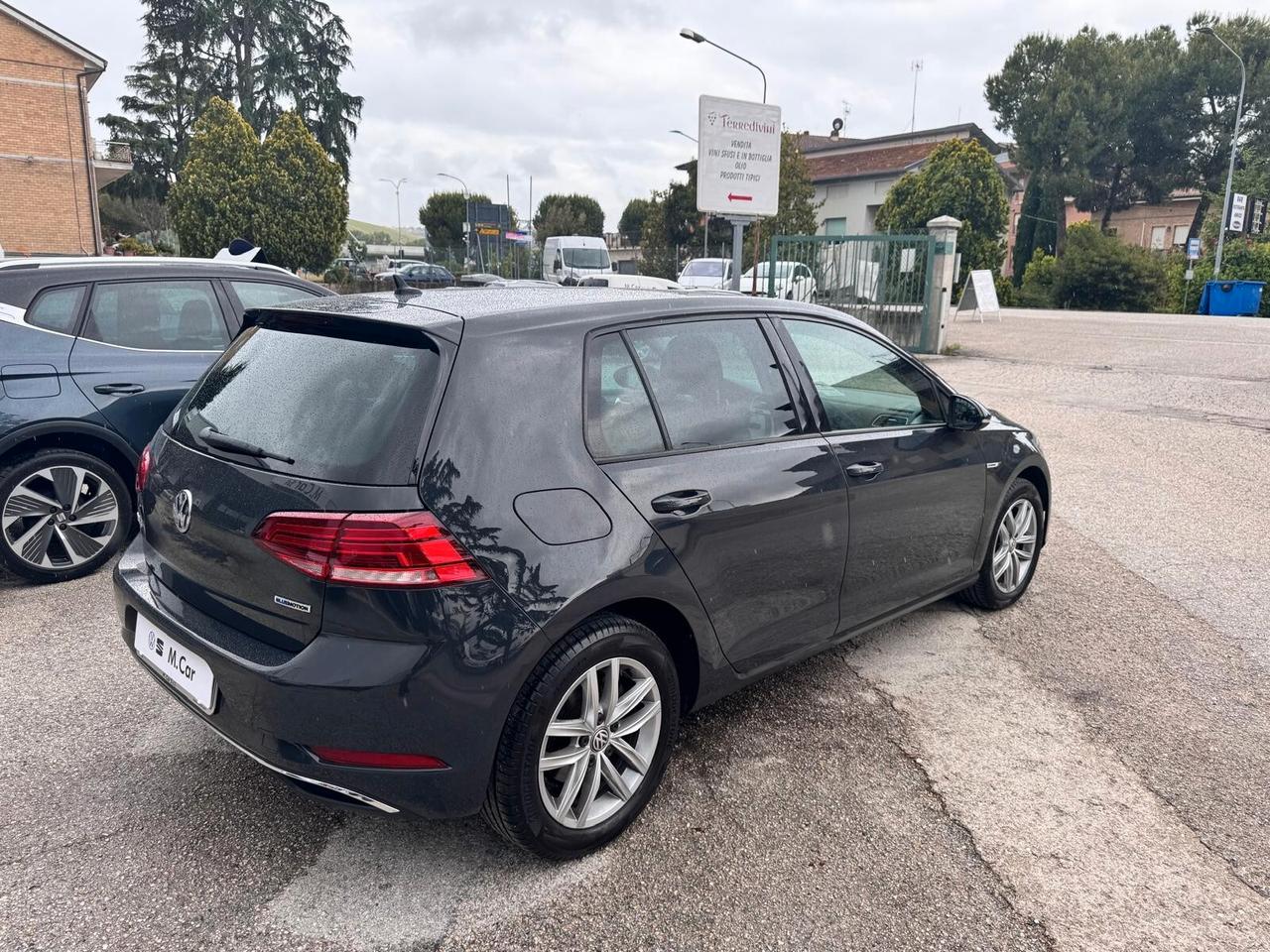 Volkswagen Golf 1.4 TGI DSG 5p. Business BlueMotion